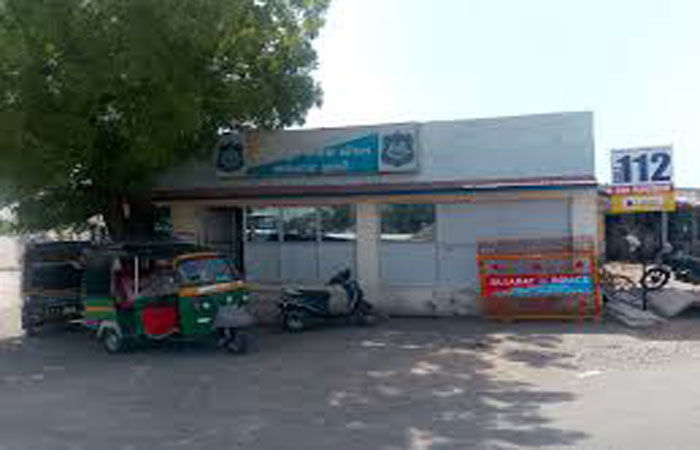 પાટણા (ભાલ)માં બસ સ્ટેશનના અભાવે લોકોને ભારે હાલાકી