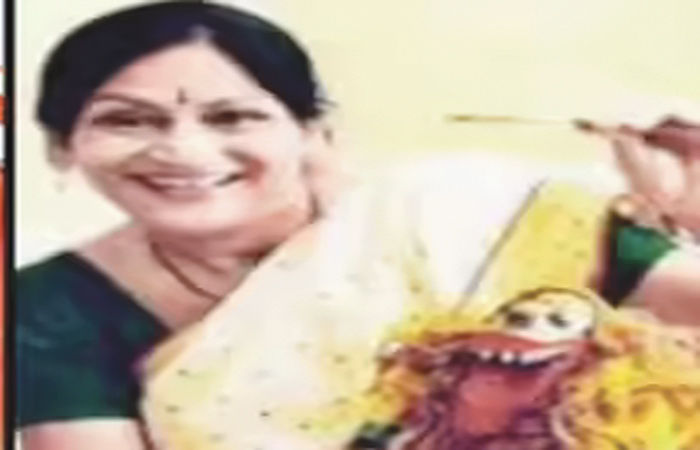 પપેટ ક્રિએટર મીના નાયક                              .