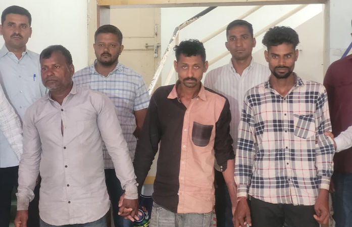 અમદાવાદમાં ‘માસ્ટર કી’ થી બાઈક ચોરતી ગેંગનો પર્દાફાશ, સોલા પોલીસે 23 બાઈક સાથે રાજસ્થાનની ત્રિપુટીને દબોચી