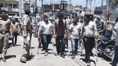 ગોધરામાં રાયોટિંગ કેસના આરોપી ઝાકીર ઝભ્ભાના ઘરે પોલીસ તપાસ છતાં ન મળ્યો મોબાઈલ, શું પુરાવાનો નાશ કરાયો?