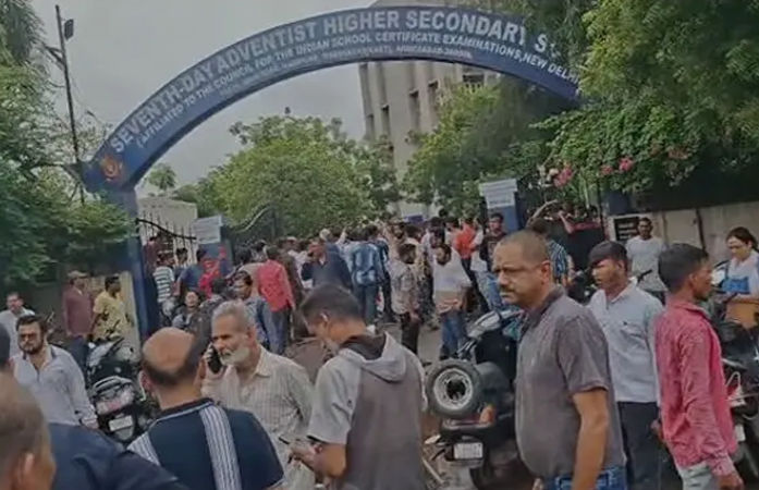 અમદાવાદમાં વિદ્યાર્થીની હત્યા બાદ શિક્ષણ વિભાગ સક્રિય, DEOએ શાળાઓને જાહેર કર્યો પરિપત્ર