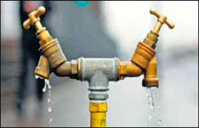 જળ એ જ જોખમ                                 .