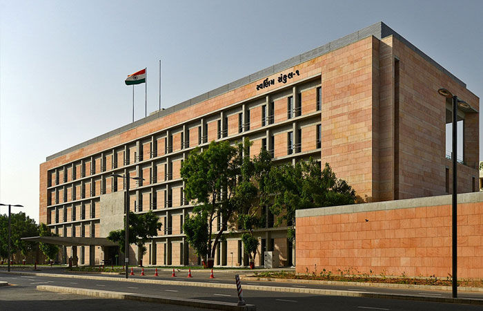 ગુજરાત વહીવટી તંત્રમાં મોટા ફેરફાર: IAS, GAS અને મહેસૂલ વિભાગમાં મોટાપાયે બદલી-બઢતી