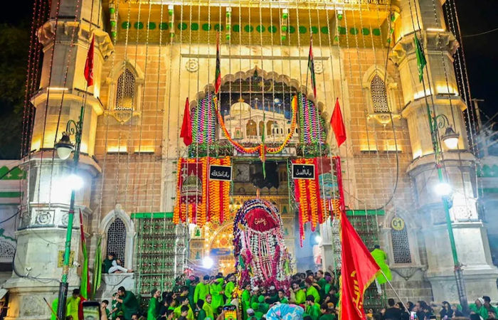 અજમેર દરગાહમાં શિવ મંદિર હોવાનો દાવો, કોર્ટે અરજી મંજૂર કરી તમામ પક્ષકારોને મોકલી નોટિસ