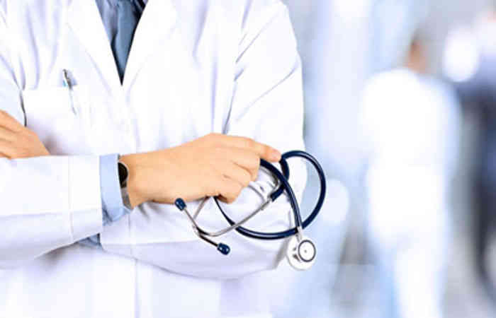 National Doctor's Day 2020 : જાણો, કેમ આજના દિવસે ડોક્ટર્સ ડે મનાવવામાં આવે છે?