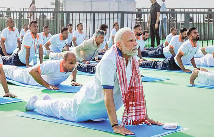 યોગે આખી દુનિયાને એક તાંતણે બાંધી: પીએમ મોદી