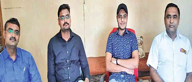 પરિવારના 4 સભ્યોએ પ્લાઝમા ડોનેટ કરીને નૈતિક ફરજ પૂરી કરી