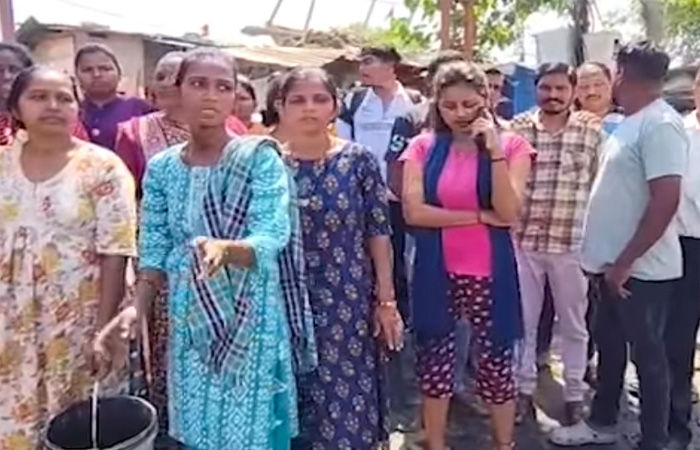 જય ભવાની નગરમાં પાણી -ડ્રેનેજની સમસ્યા મુદ્દે રહીશોનો વિરોધ