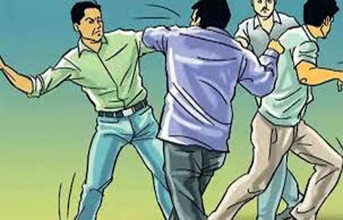 જૂનાગઢ ભાજપના નગરસેવક અને અધિકારી વચ્ચે મનપામાં ઝઘડો