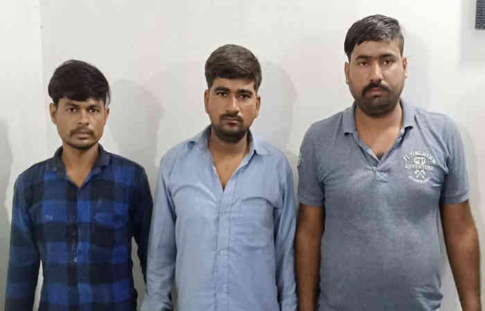 ટંકારા નજીક 6432 બોટલ વિદેશી દારૂનો જથ્થો ભરેલો ટ્રક પકડાયો