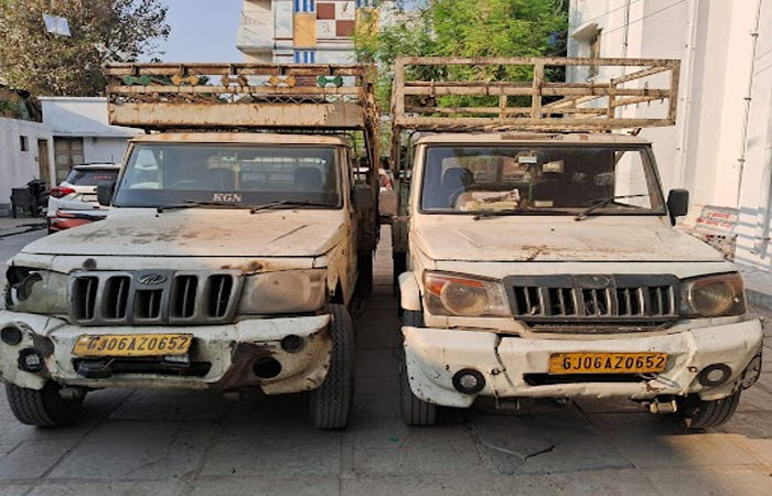 વડોદરામાં બેંકના હપ્તાથી બચવા બોલેરો માલિકનું કારસ્તાન : બે બોલેરોમાં એક સરખી નંબર પ્લેટ