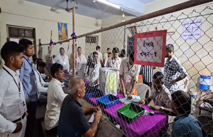 ખેડામાં 99 ગ્રામ પંચાયતોની મતગણતરી મોડી સાંજ સુધી ચાલી