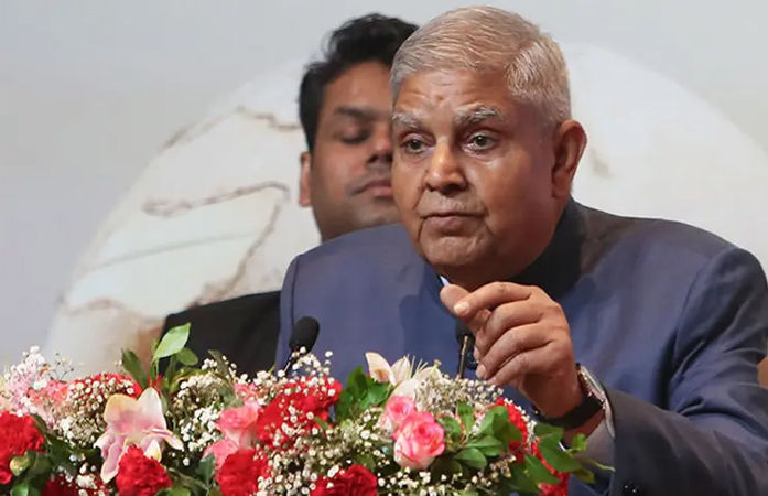 '2027માં થઈ જઈશ નિવૃત્ત', 11 દિવસ પહેલા ધનખડે કરી હતી જાહેરાત, પછી અચાનક કેમ આપ્યું રાજીનામું