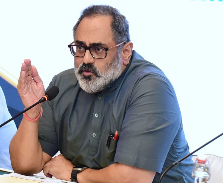Centre to establish 10 AI labs in 10 colleges in Kerala, spend ₹2,000cr for startups