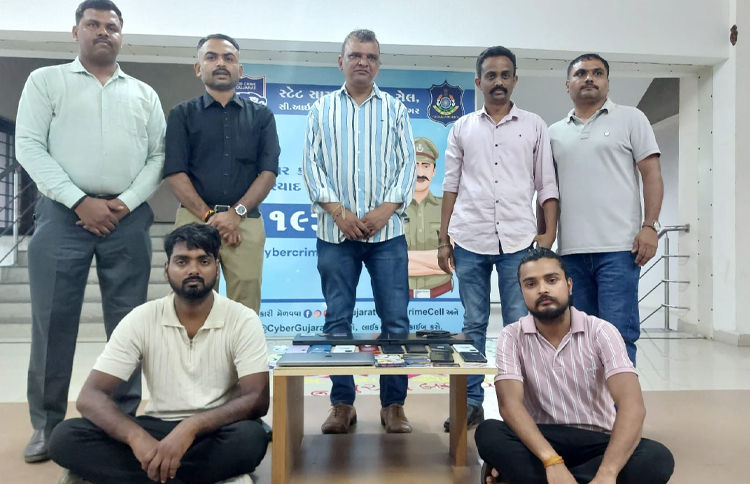 બનાવટી વેબસાઇટ બનાવી ગીર સફારીની ટિકિટો બ્લેકમાં વેચવાનું કૌભાંડ, ગુજરાત સાયબર સેલે દિલ્હીથી 2ની ધરપકડ કરી