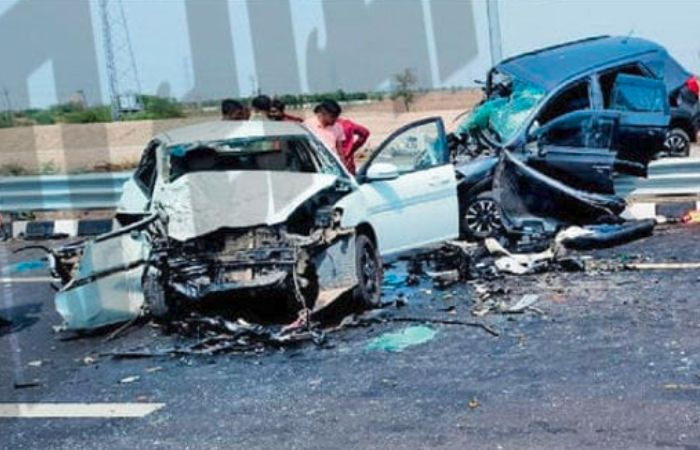 Four people including three of same family, die in road accident near ...