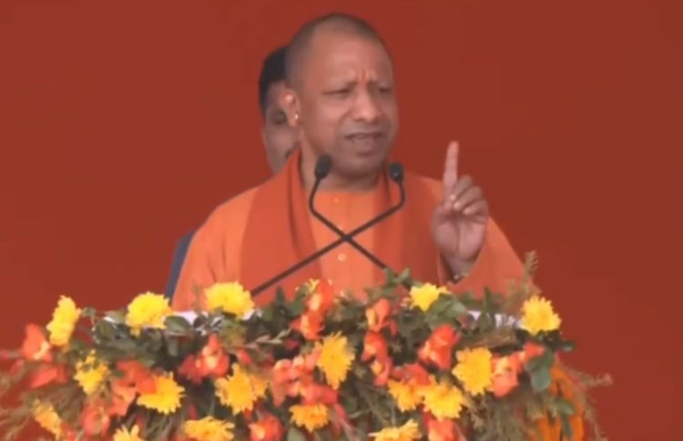 VIDEO: 'જો આપણો દેશ સુરક્ષિત છે તો આપણો ધર્મ સુરક્ષિત, અને પછી...', વારાણસીમાં CM યોગીનું મોટું નિવેદન