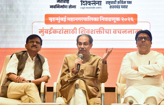 BMCમાં મોટો 'ખેલ' થઈ જશે! મેયર અંગે ઉદ્ધવ જૂથના દાવાએ ભાજપ-શિંદે સેનાનું ટેન્શન વધાર્યું