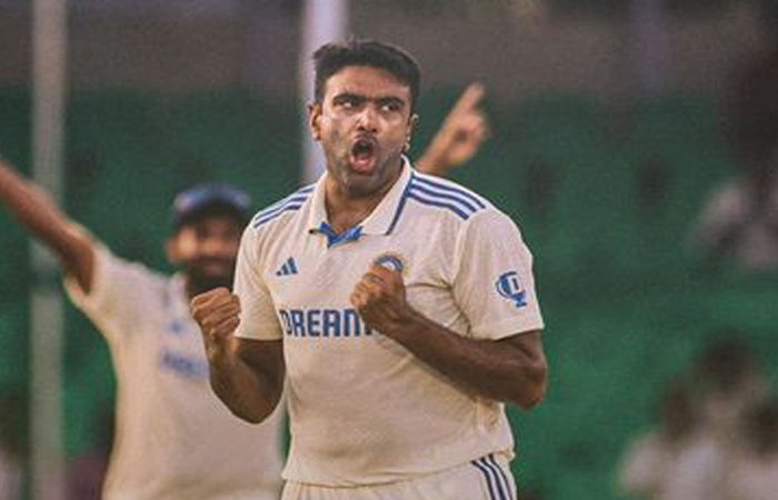 IND vs BAN: અશ્વિને રચ્યો ઈતિહાસ, વસીમ અકરમને પછાડીને વર્લ્ડ ક્રિકેટમાં કરી બતાવી કમાલ