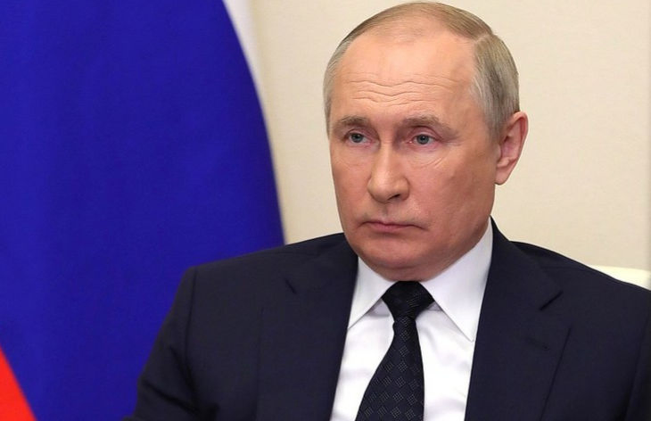 Assassination attempt? Viral video shows limousine from Putin’s fleet explode