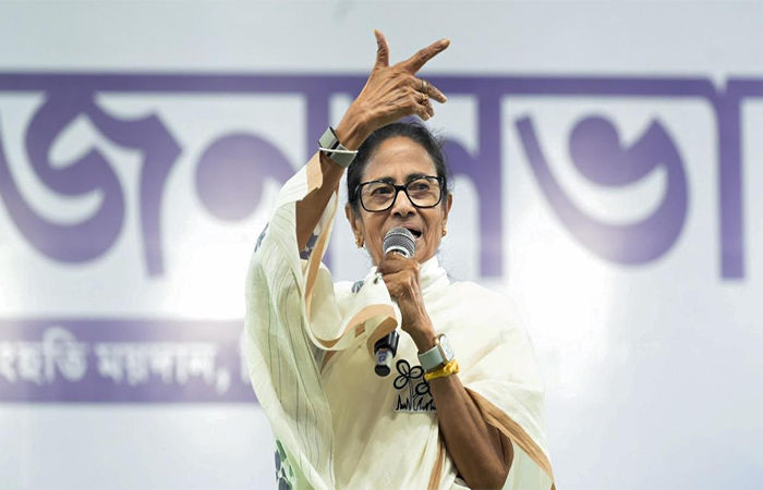 ઋતબ્રતે મમતા પાસેથી ટીએમસી ઝૂંટવી લીધી