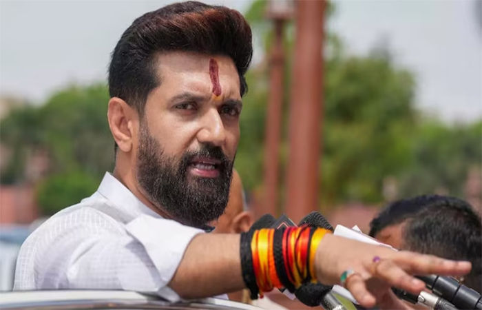 દિલ્હીની વાત : ચિરાગ પાસવાન કઈ રીતે માન્યા, બેઠક વહેંચણીની અંદરની વાત