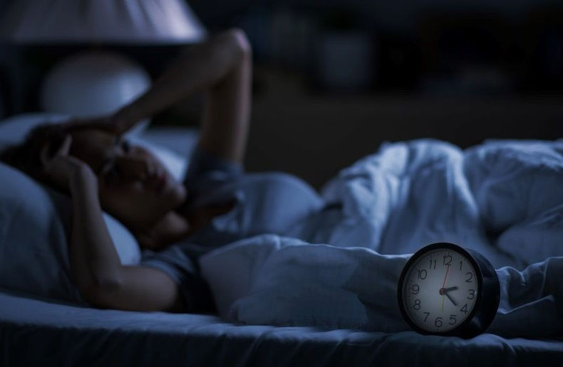 Disrupted sleep in 30s, 40s may up memory, thinking problems later: Study