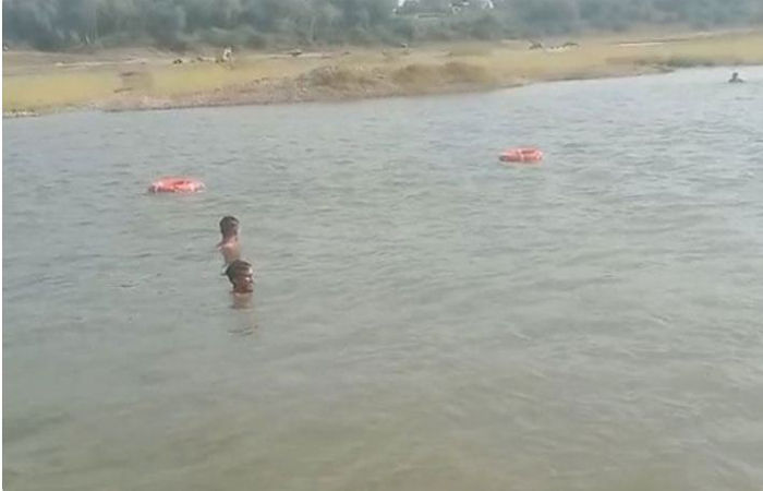 મહીસાગર નદીમાં નહાવા પડેલા 4 વિદ્યાર્થીઓ ડૂબ્યા, 2 નાં મોત