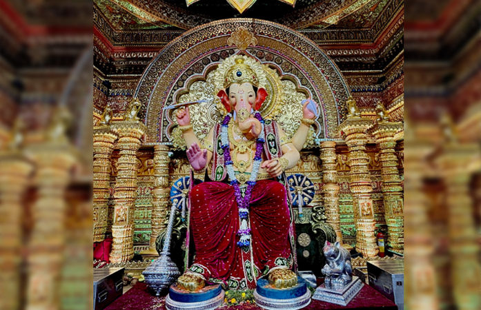 PHOTOS | ગણેશ ચતુર્થી 2025: એક ક્લિકમાં કરો જગવિખ્યાત મંદિર અને પંડાલના દર્શન
