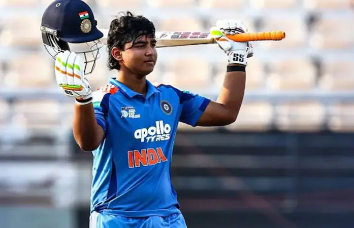 U19માં ટીમ ઈન્ડિયાની શાનદાર જીત: ભારતે દક્ષિણ આફ્રિકાને 8 વિકેટે હરાવીને સીરિઝ પર કર્યો કબજો