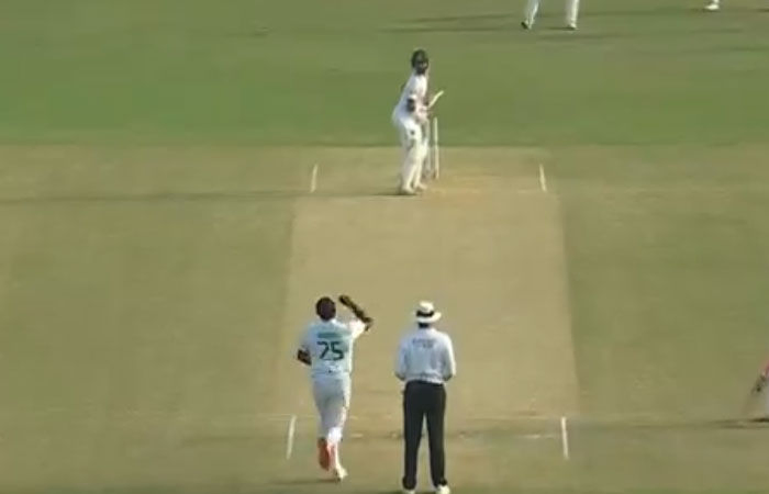 Video: બેટ ફટકાર્યું નહીં, છતાં એક બોલમાં ટીમને મળ્યા 10 રન! આફ્રિકા-બાંગ્લાદેશ મેચમાં ગજબ ડ્રામા