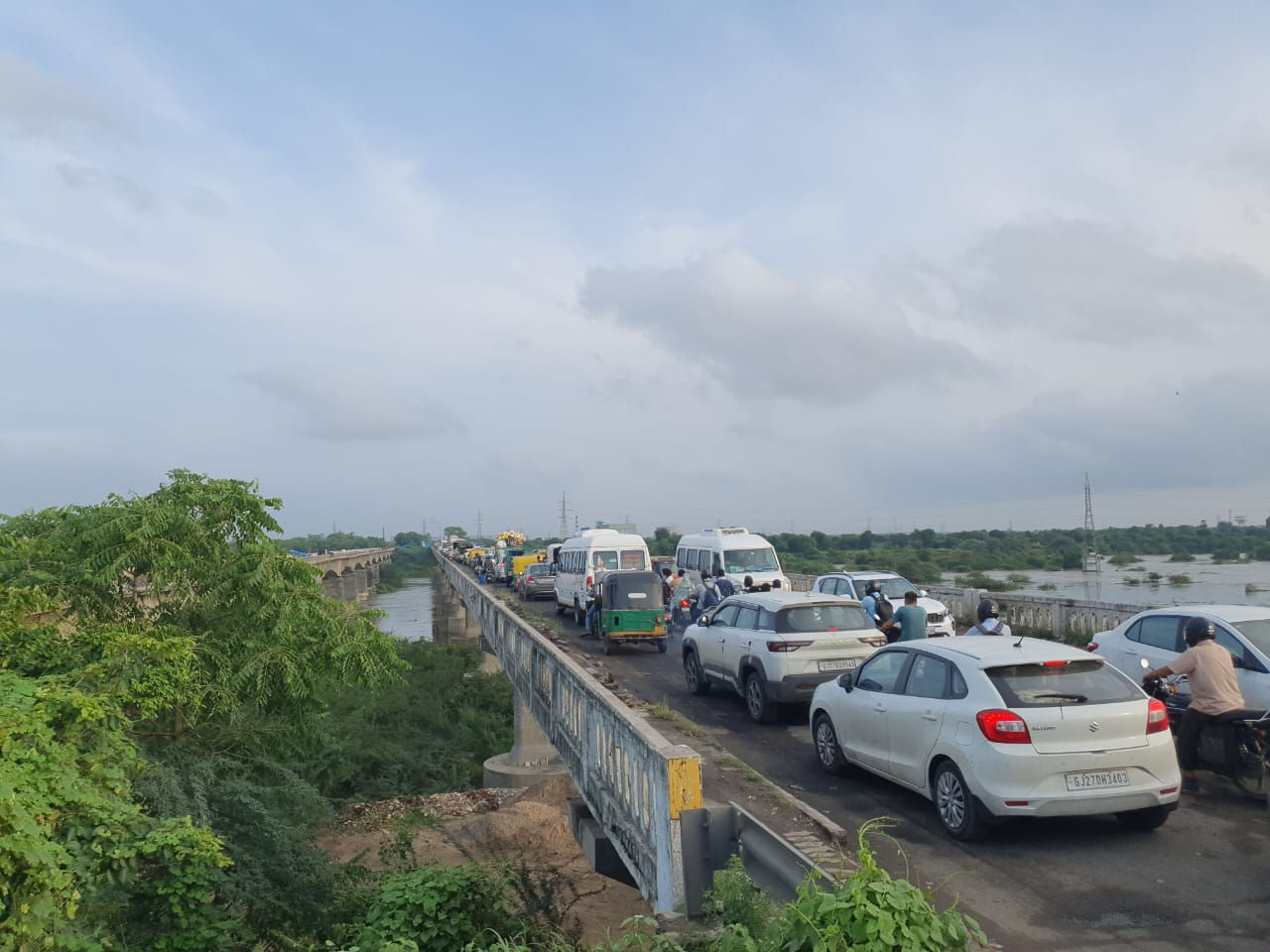 Shastri Bridge closure exposes cracks in Ahmedabad’s infrastructure