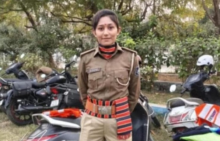 PSI બનવાનું સપનું અધૂરું રહ્યું, વડોદરામાં મહિલા કોન્સ્ટેબલે ફાંસો ખાઈ જીવન ટૂંકાવતા ચકચાર