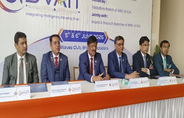 ભારતના સીએની વધતી બોલબાલા, 80000 સીએ ભારતમાં બેસીને અન્ય દેશોને એકાઉન્ટિંગ સર્વિસ પૂરી પાડી રહ્યા છે