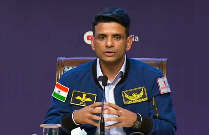 ડિસેમ્બરમાં ISRO લોન્ચ કરશે પહેલું ગગનયાન પરીક્ષણ મિશન, શુભાંશુએ કહ્યું- 'ભારત તૈયાર છે'