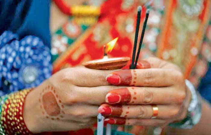 પ્રાર્થનાનું પુષ્પ .