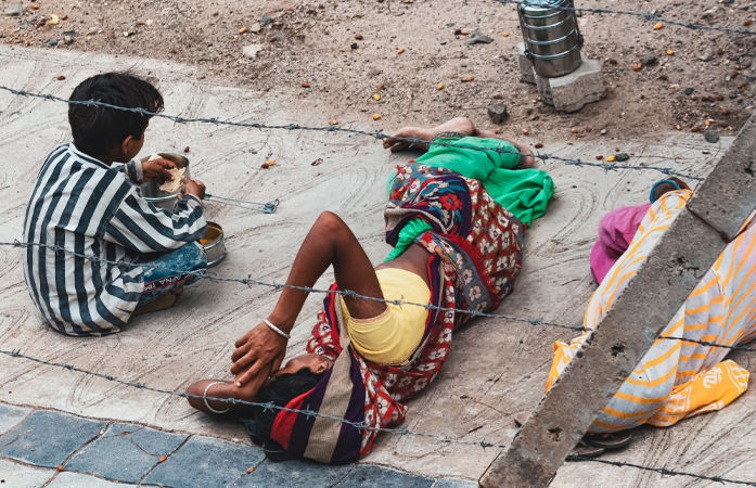 1.02 crore face poverty in ‘vibrant’ Gujarat