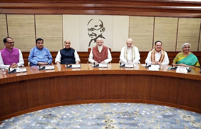 સરકારી બેંકો મર્જ કરવાનો પ્રસ્તાવ, FDIની લિમિટ વધશે, મોટા બેંકિંગ રિફોર્મ પર નિર્ણયની તૈયારી