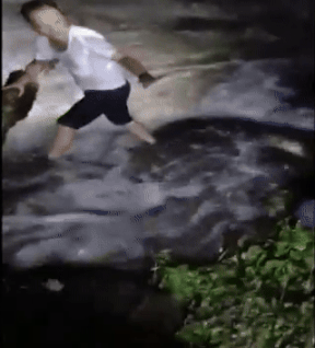 VIDEO: સિક્કિમમાં મોડી રાતે તોફાની વરસાદ બાદ ભયાનક ભૂસ્ખલન, 4 લોકોના મોત, 3 ગુમ