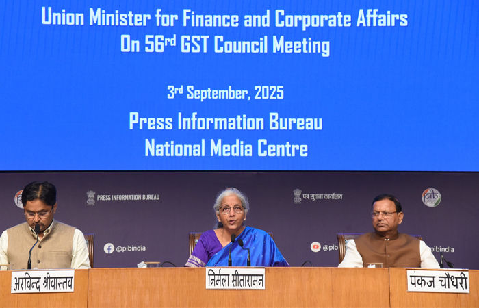 'ટેરિફ અને GST સુધારાને એકબીજાથી કોઈ લેવા દેવા નથી..', નાણામંત્રી સીતારમણે કરી ચોખવટ