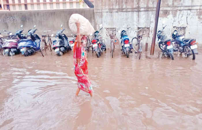 પાટણ જિલ્લામાં સંભવિત વાયુ વાવાઝોડાના પગલે એલર્ટ