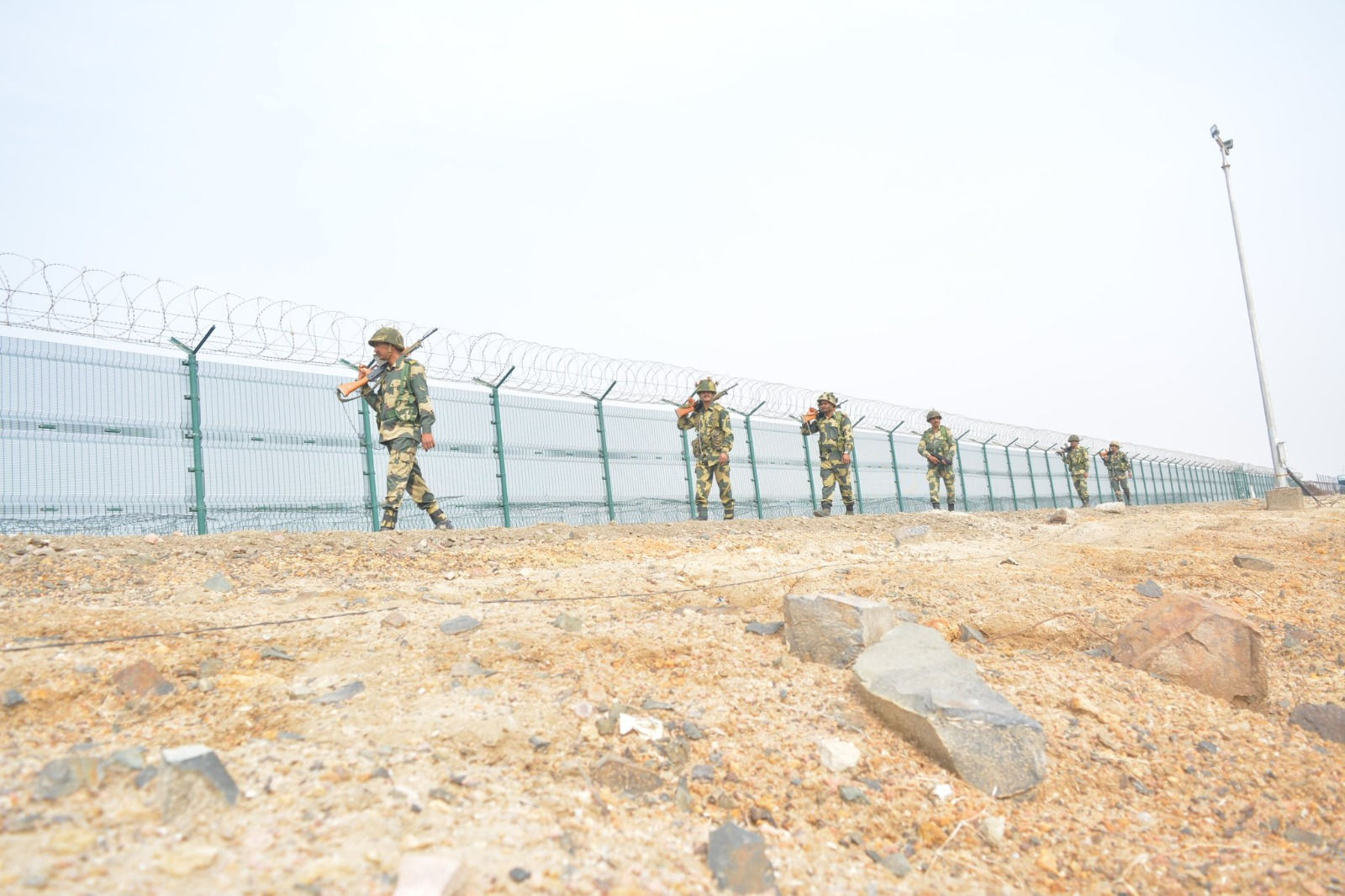 Gujarat BSF foils infiltration attempt in Banaskantha