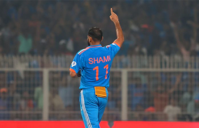 'શમી સંપૂર્ણપણે ફીટ, તે ટીમમાં હોવો જોઈએ....' સૌરવ ગાંગુલીએ ટીમ સિલેક્શન પર ઊઠાવ્યાં સવાલ