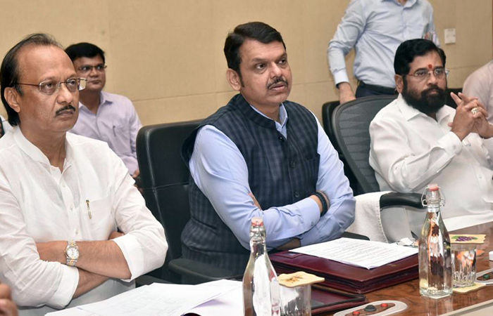 મહારાષ્ટ્રમાં ભાજપ ટેન્શનમાં : ચાર દિગ્ગજ નેતાઓએ અજિત પવારની પાર્ટી છોડી
