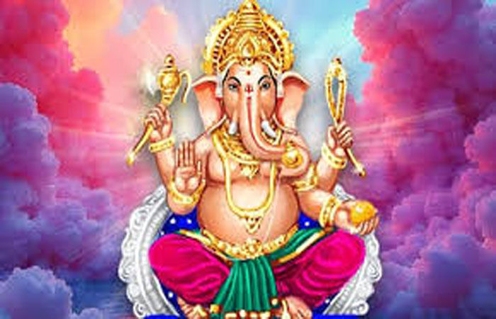 શહેરમાં પાદપૂજન, પાટપૂજન બાદ હવે ટ્રોલીપૂજનની નવી પ્રથા