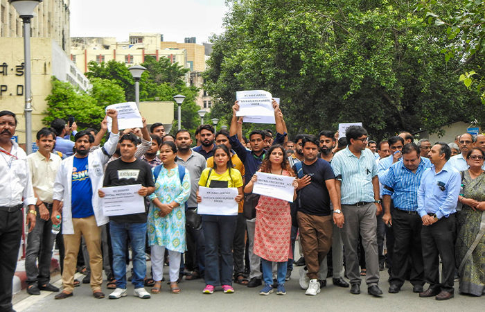 Bengal govt transfers 42 doctors amidst RG Kar movement