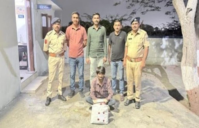 જામનગર નજીક સિક્કામાંથી નશીલા પદાર્થ ગાંજાનું વેચાણ કરનાર શખ્સ એસઓજીની ટીમના હાથે ઝડપાયો : સપ્લાયરનું નામ ખૂલ્યું