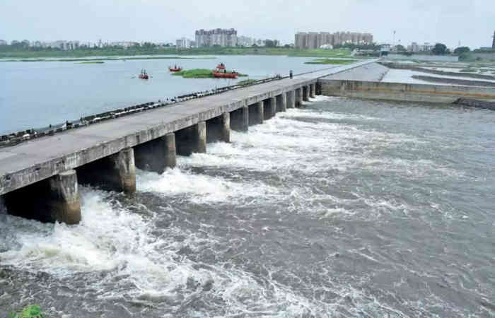 સુરત: દિવાળી પહેલા કોઝવે ખુલ્લો મુકતા ટ્રાફિક સમસ્યામાં થોડી રાહત