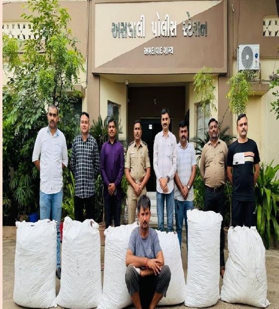 બારેજામાં ઓરિસ્સાથી લવાયેલો ૧૨૬ કિલો ગાંજાનો જથ્થો જપ્ત કરાયો