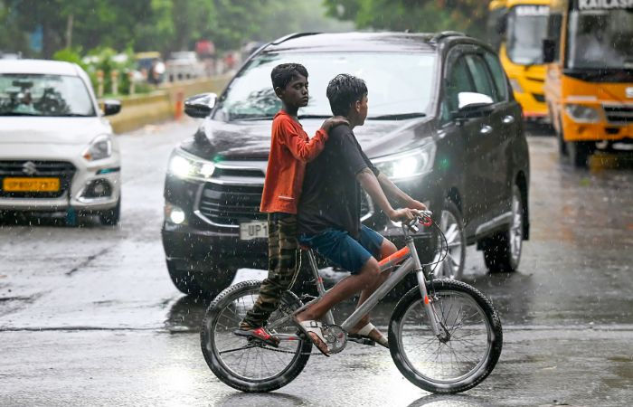 Rain wreaks havoc in Gujarat with 18 deaths, orange alert for 12 districts